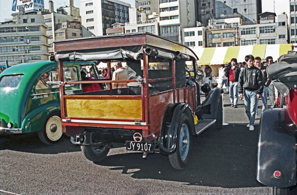 24-1b 90-06-14 1924 Dodge Brothers 3de Depot Wagon.jpg